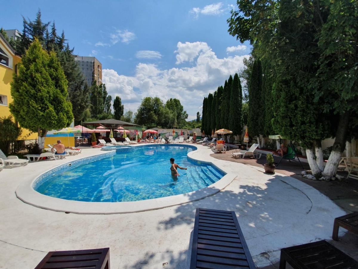 Club 2008 Hotel